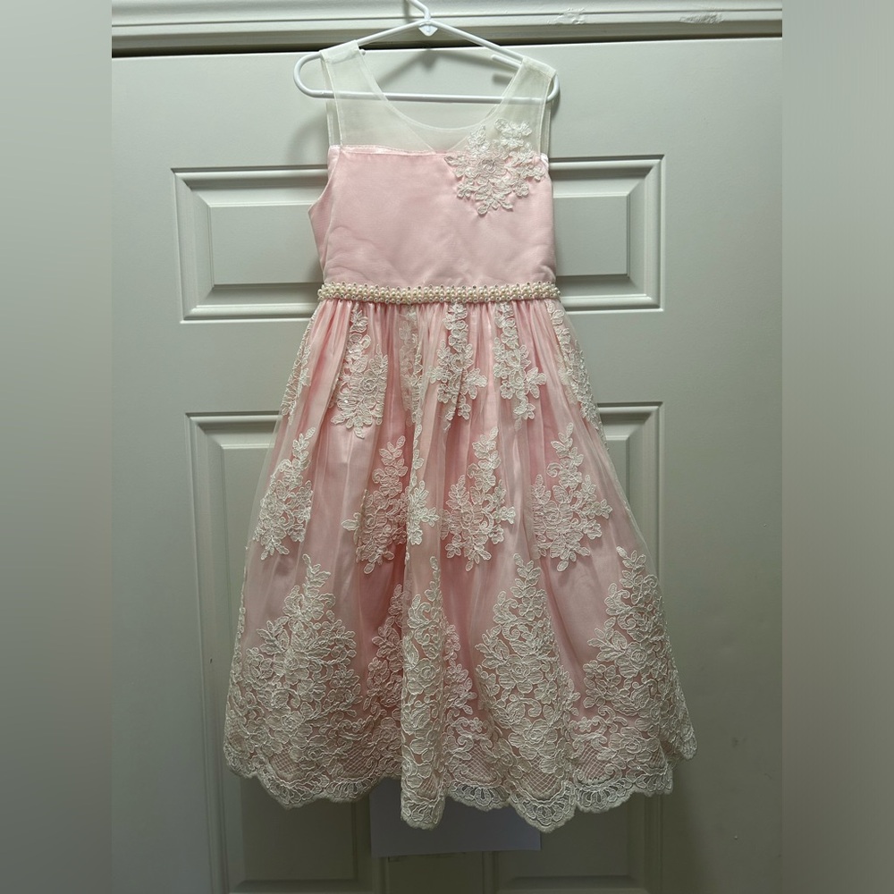 Pink formal dress, great for flower girl dress!